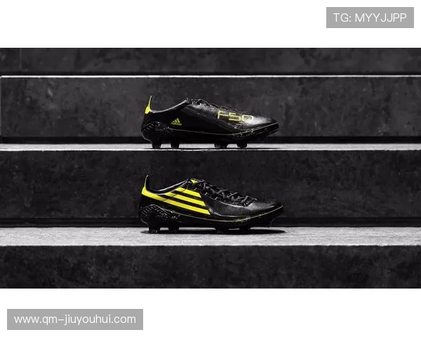 黑色成人男足球鞋舒适耐磨场上疾速表现优选实战稳定控制推荐款